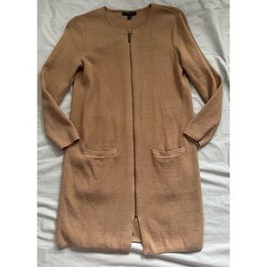 Banana Republic Womens Sweater Dress. Size M. Lightly worn. Great condition